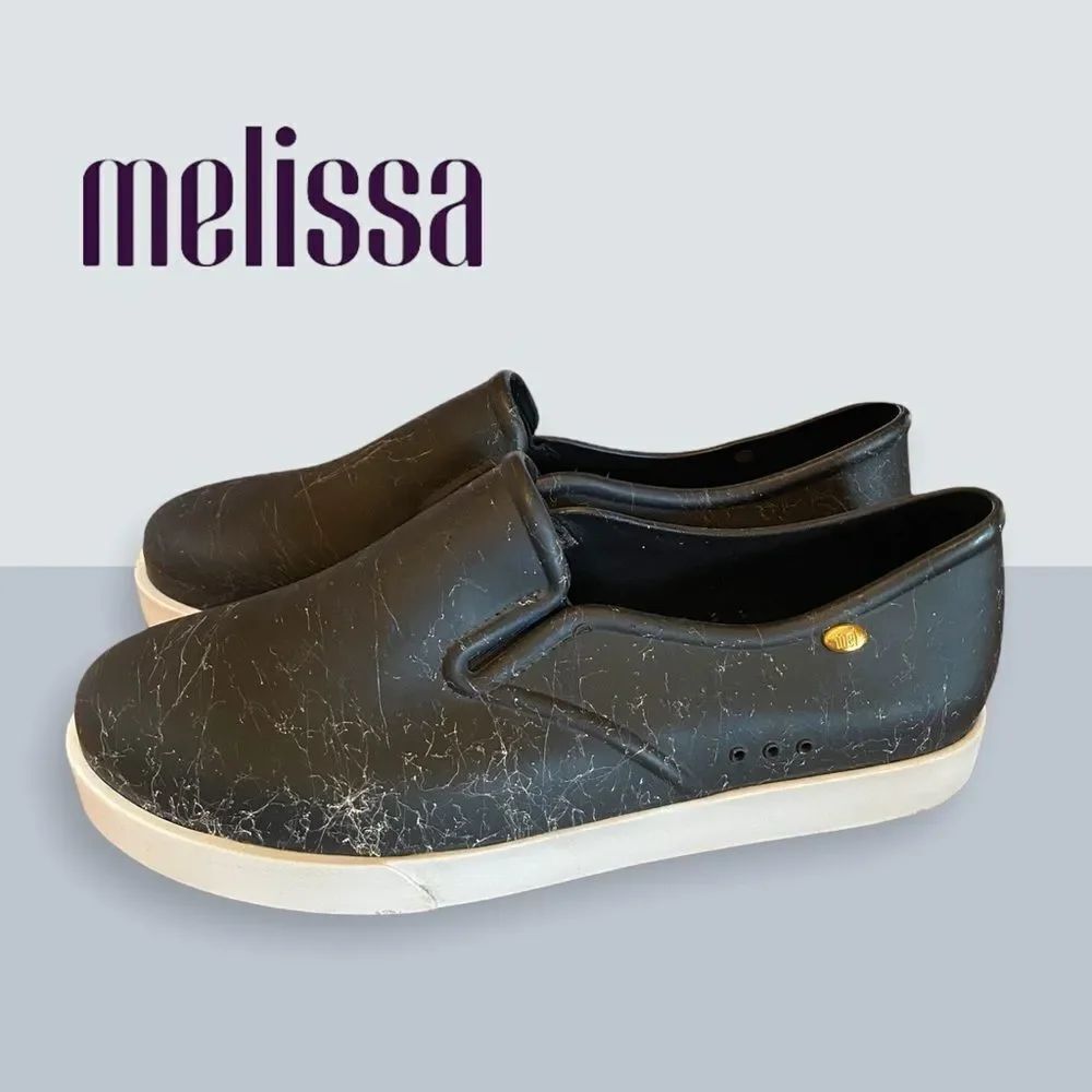 Mel Dreamed by Melissa Black Slip-on Sneakers 10